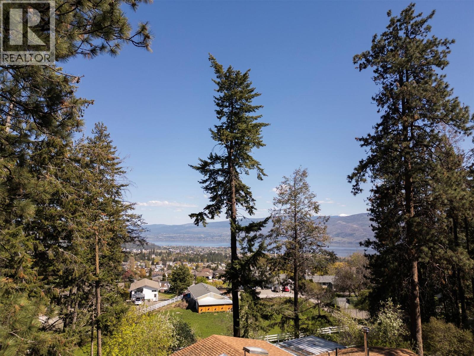  3021 McIver Road, West Kelowna