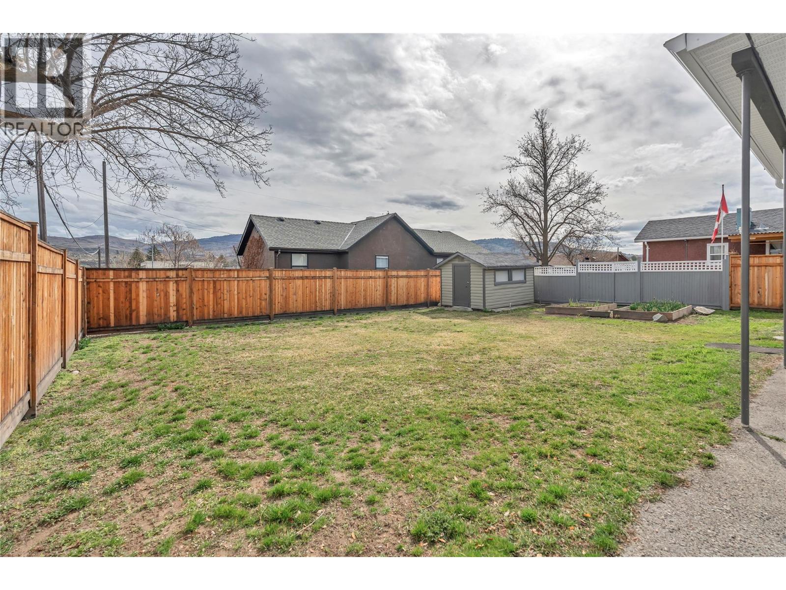 5899 OKANAGAN Street, Oliver