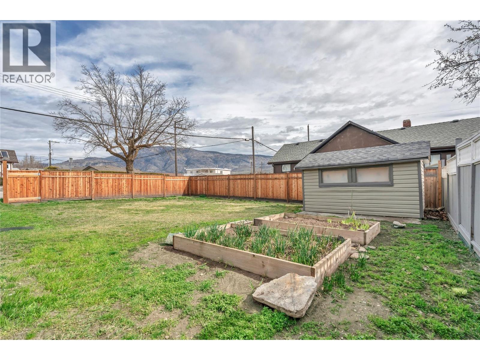 5899 OKANAGAN Street, Oliver