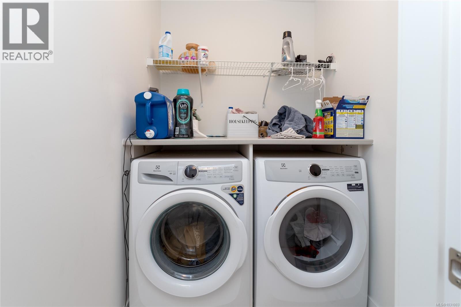 3453 SANDPIPER ST - 27