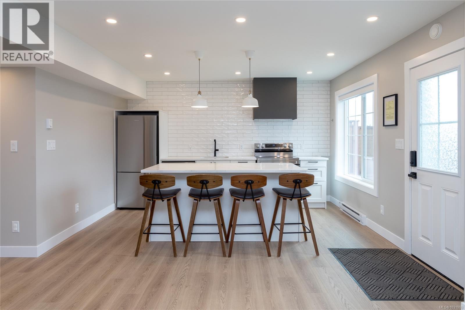 3453 SANDPIPER ST - 31