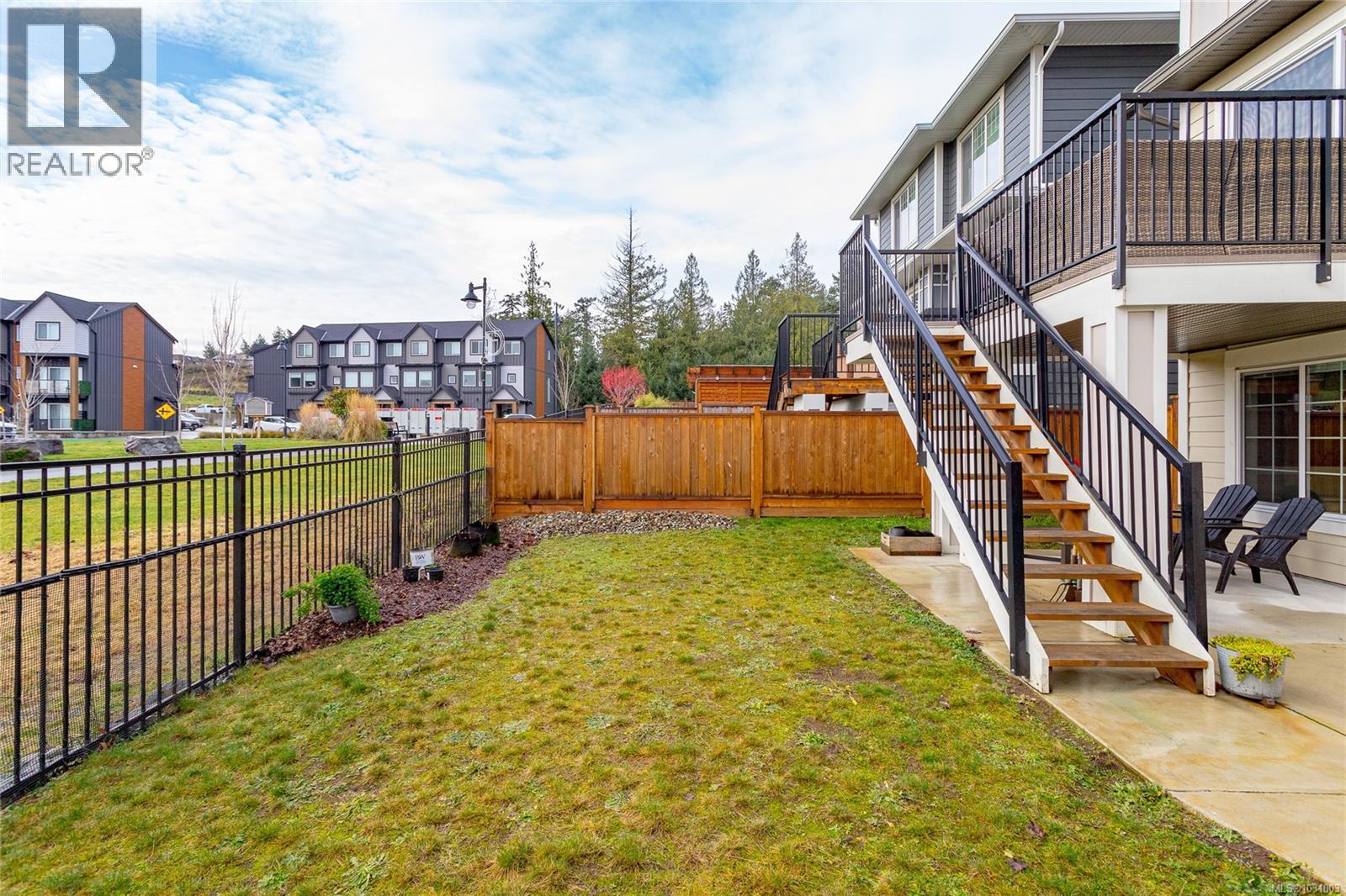 3453 SANDPIPER ST - 38