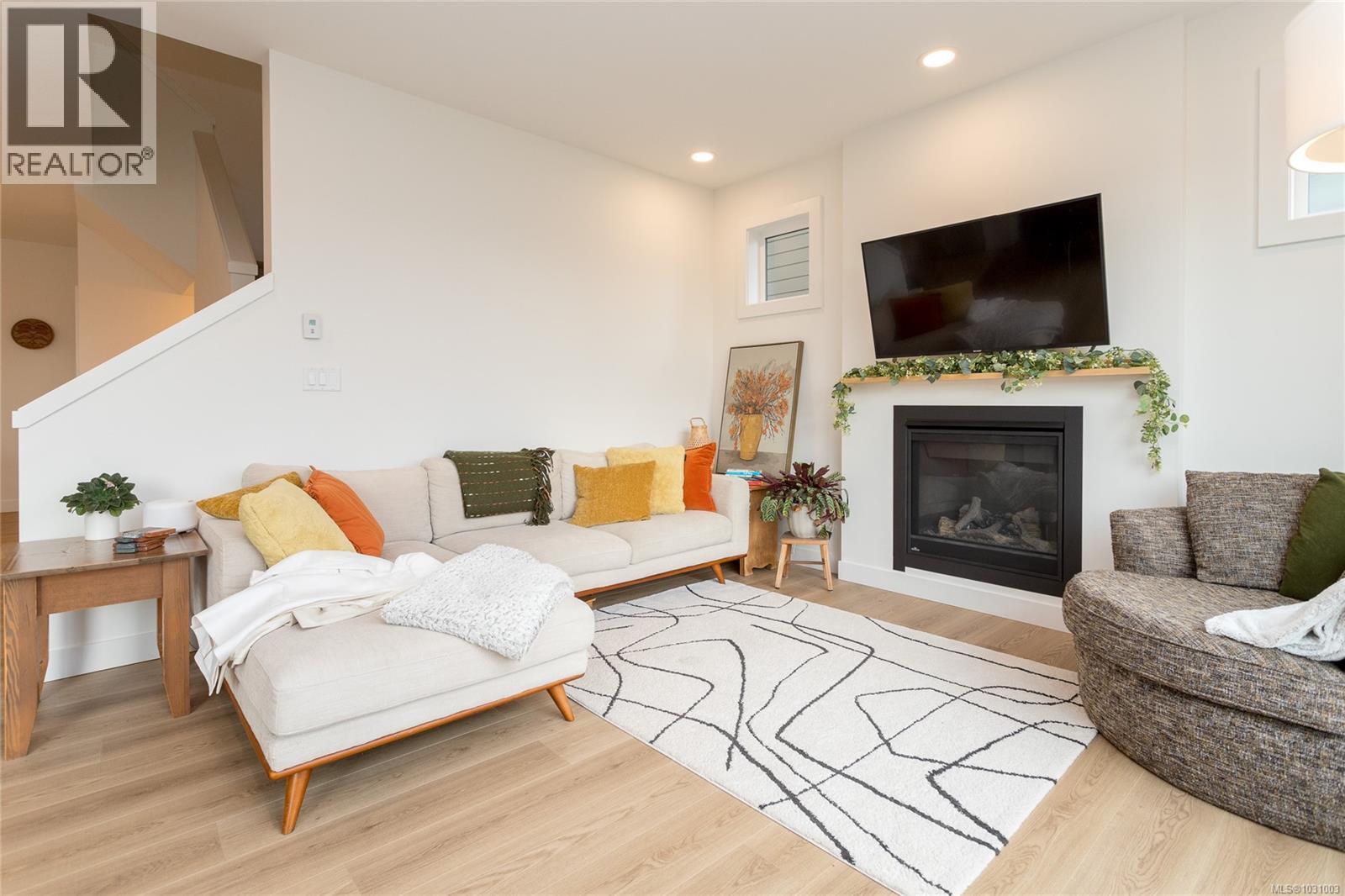 3453 SANDPIPER ST - 8