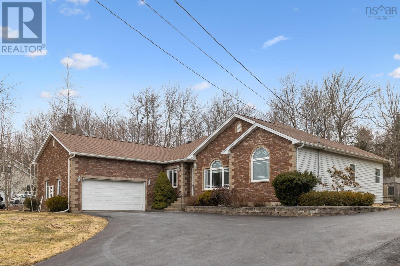 Property 3 of 43 of 205 Glen Arbour Way