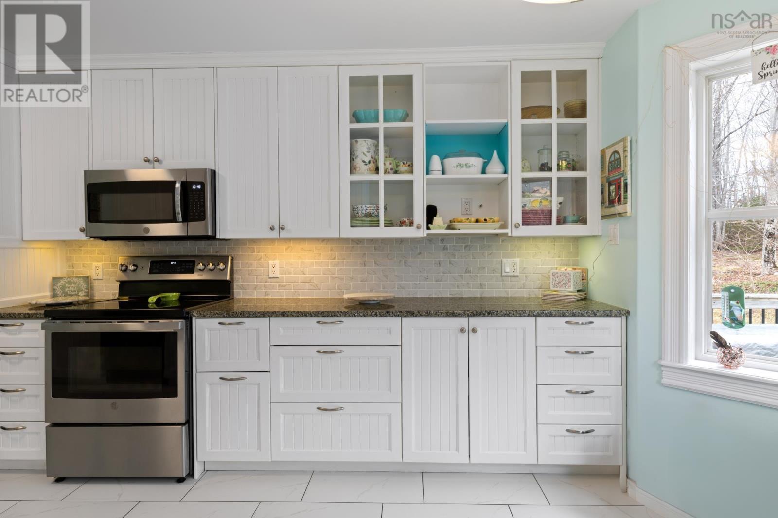 Property 7 of 43 of 205 Glen Arbour Way