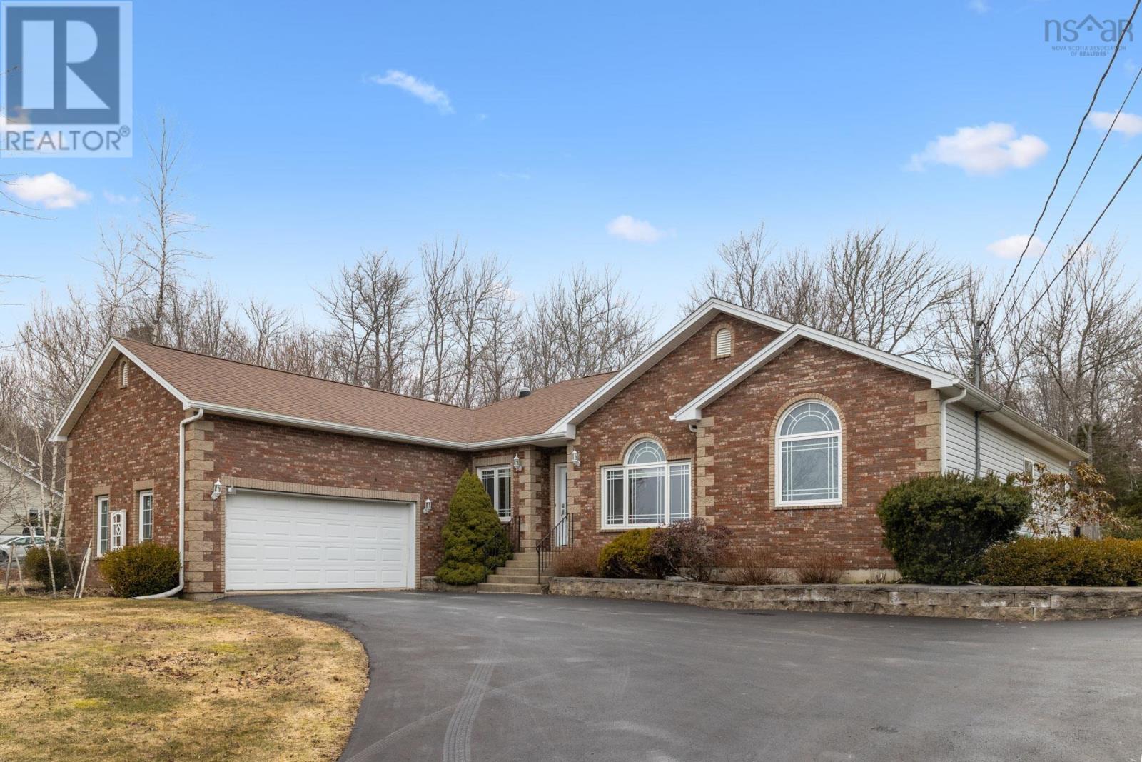 Property 2 of 43 of 205 Glen Arbour Way