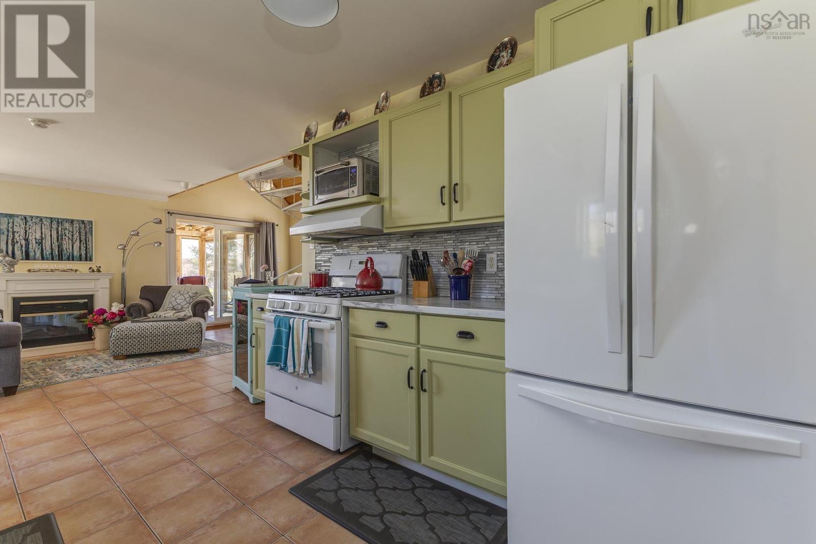 Property 14 of 49 of 344 Hart Lake Road