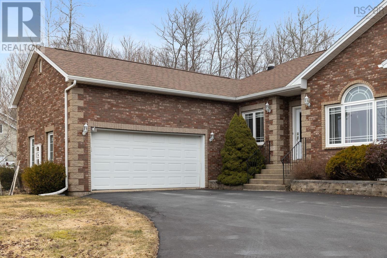 Property 4 of 43 of 205 Glen Arbour Way