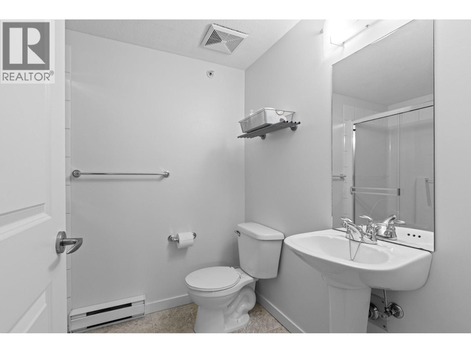#403 571 Yates Road - 15
