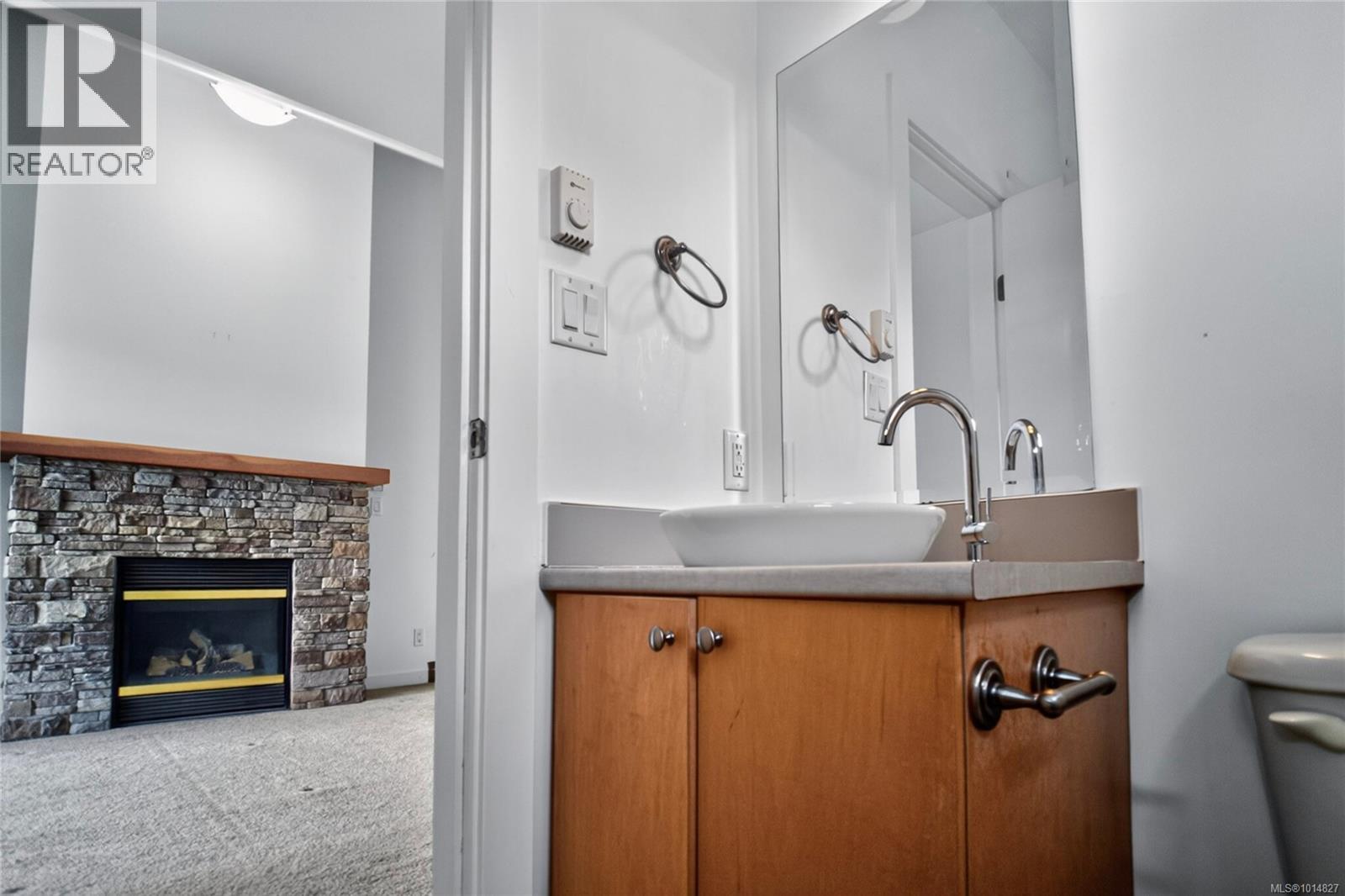 #204 591 Pfeiffer Cres - 27