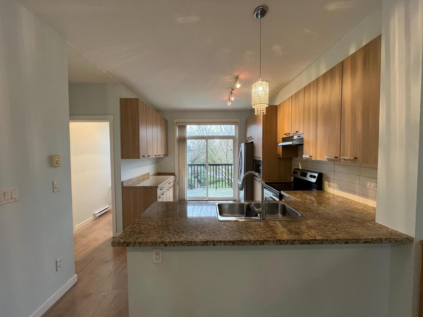 68 14838 61ST AVENUE, Surrey