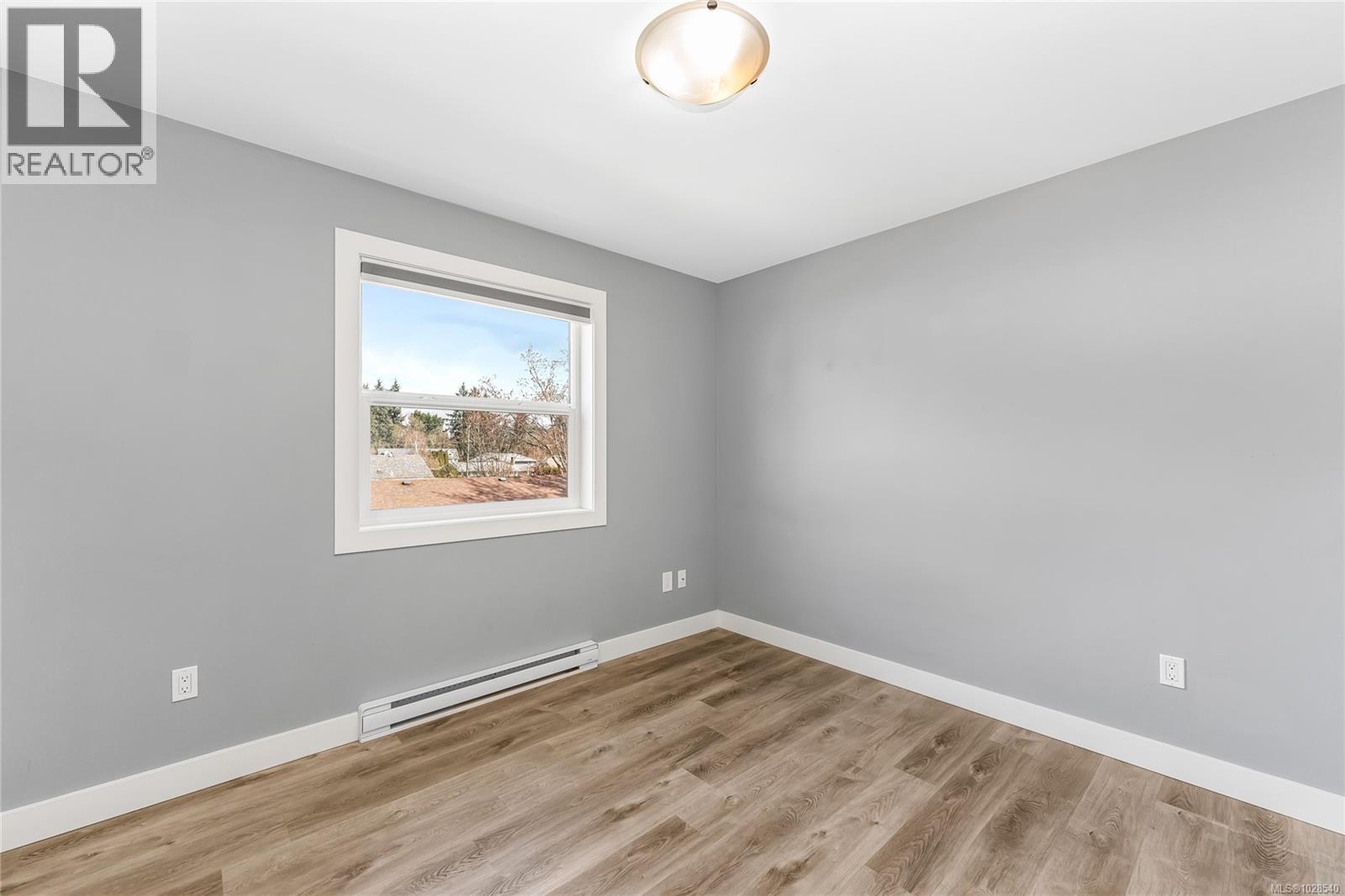 #2 6146 Ryall Rd - 23