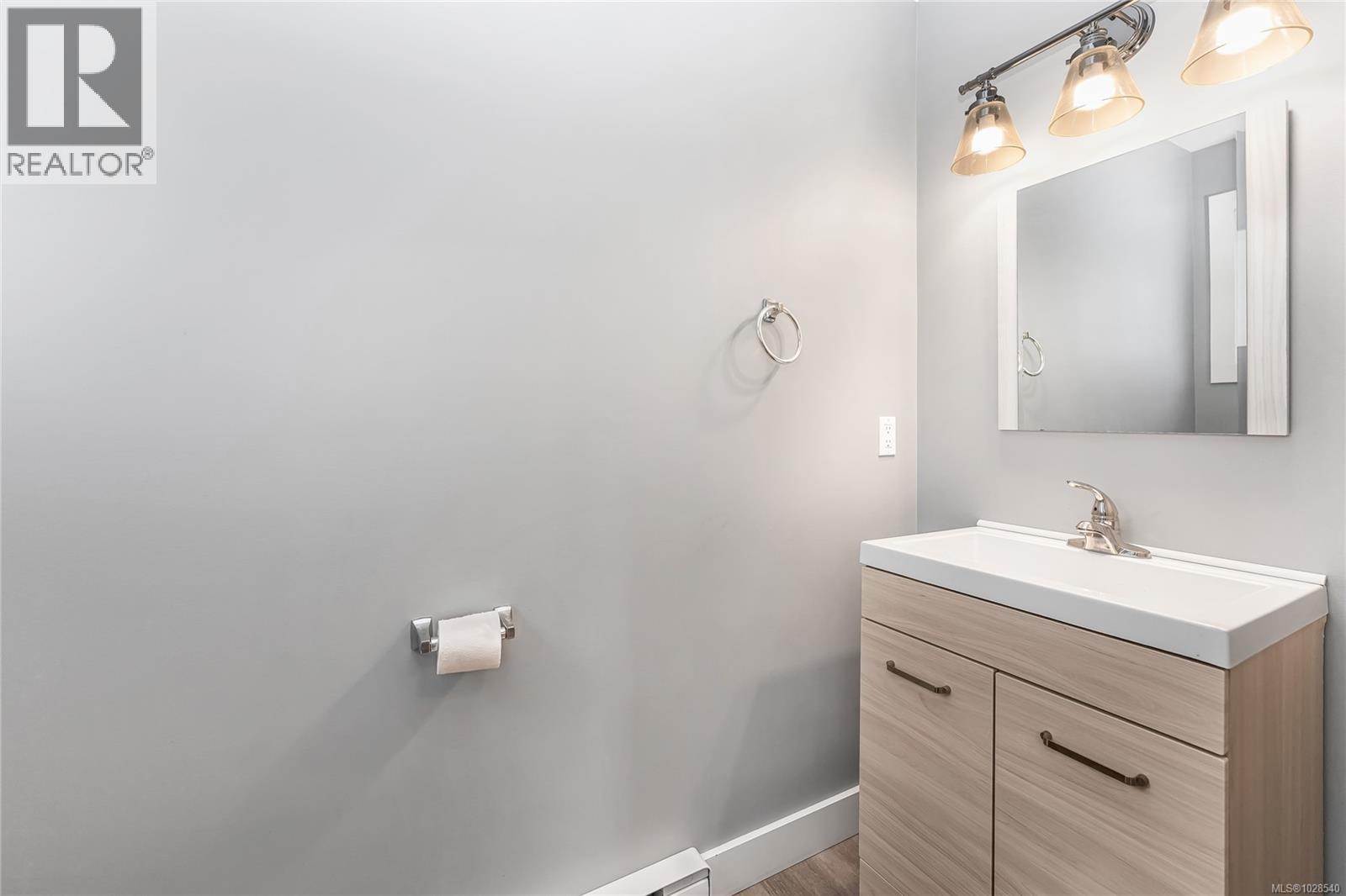 #2 6146 Ryall Rd - 20