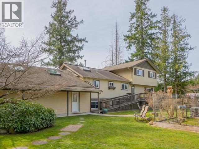 7423 NOOTKA STREET, Powell River
