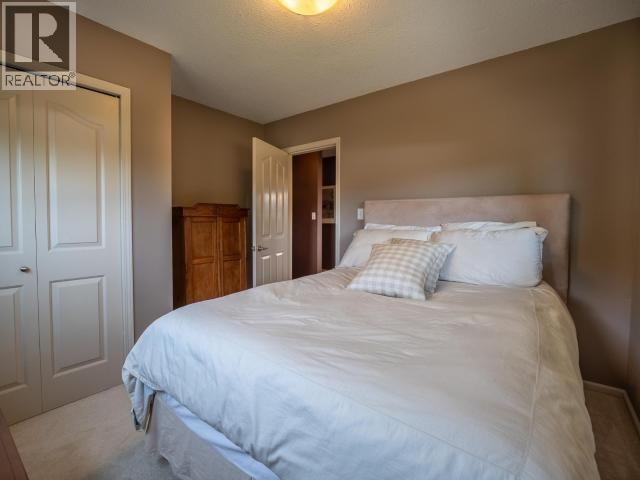 7423 NOOTKA STREET, Powell River