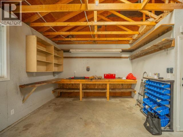 7423 NOOTKA STREET, Powell River