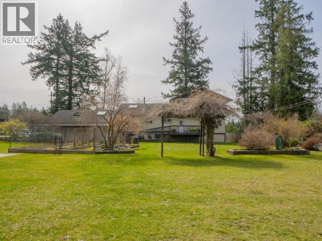 7423 NOOTKA STREET - 38