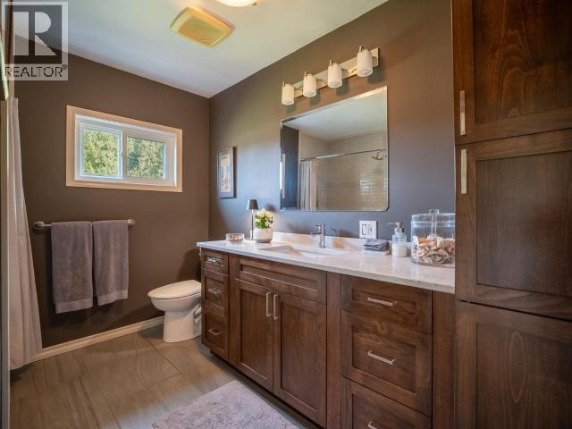 7423 NOOTKA STREET - 8