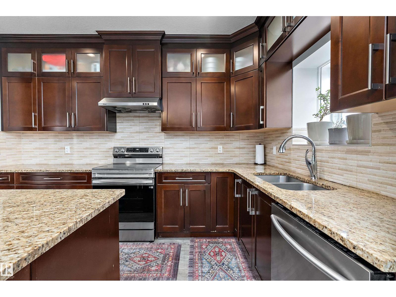 598 TAMARACK RD NW, Edmonton