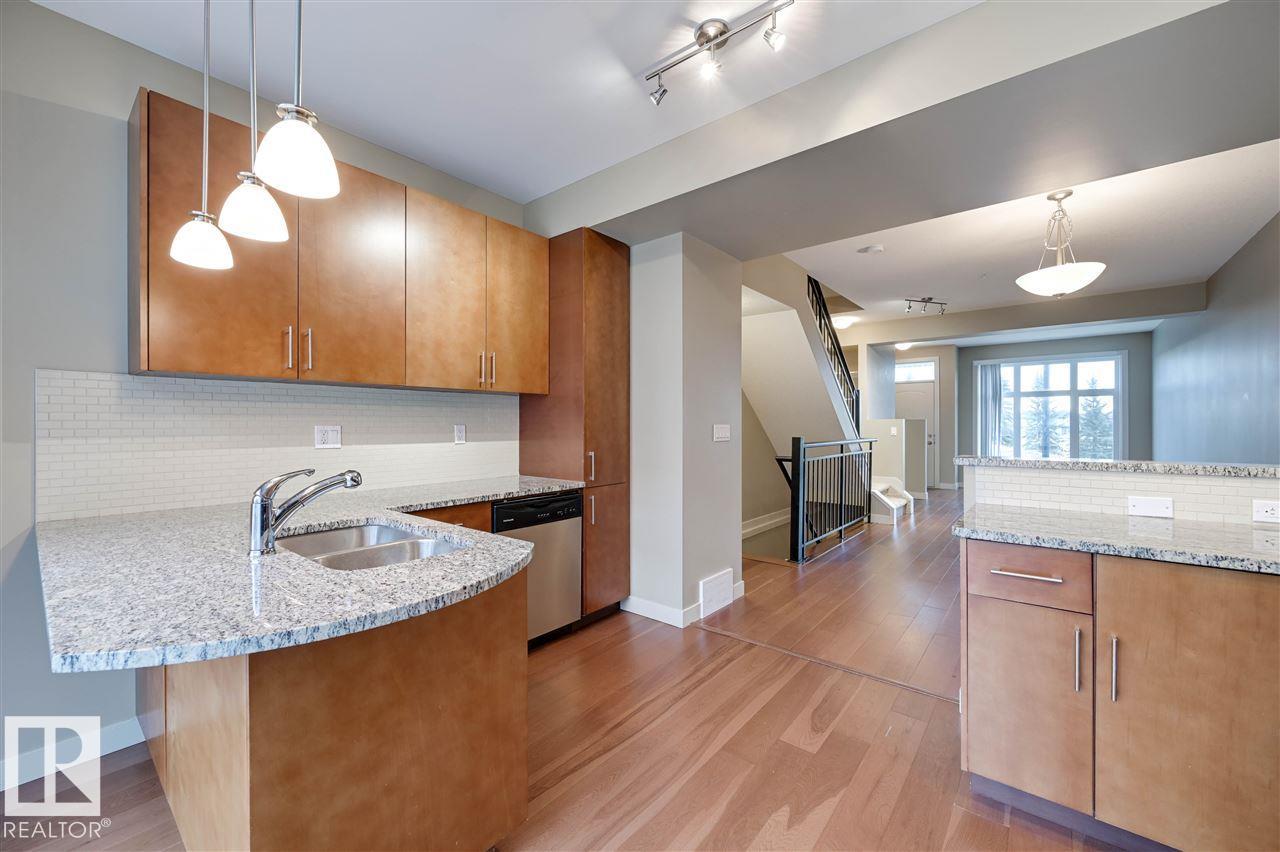 1647 CUNNINGHAM WY SW, Edmonton