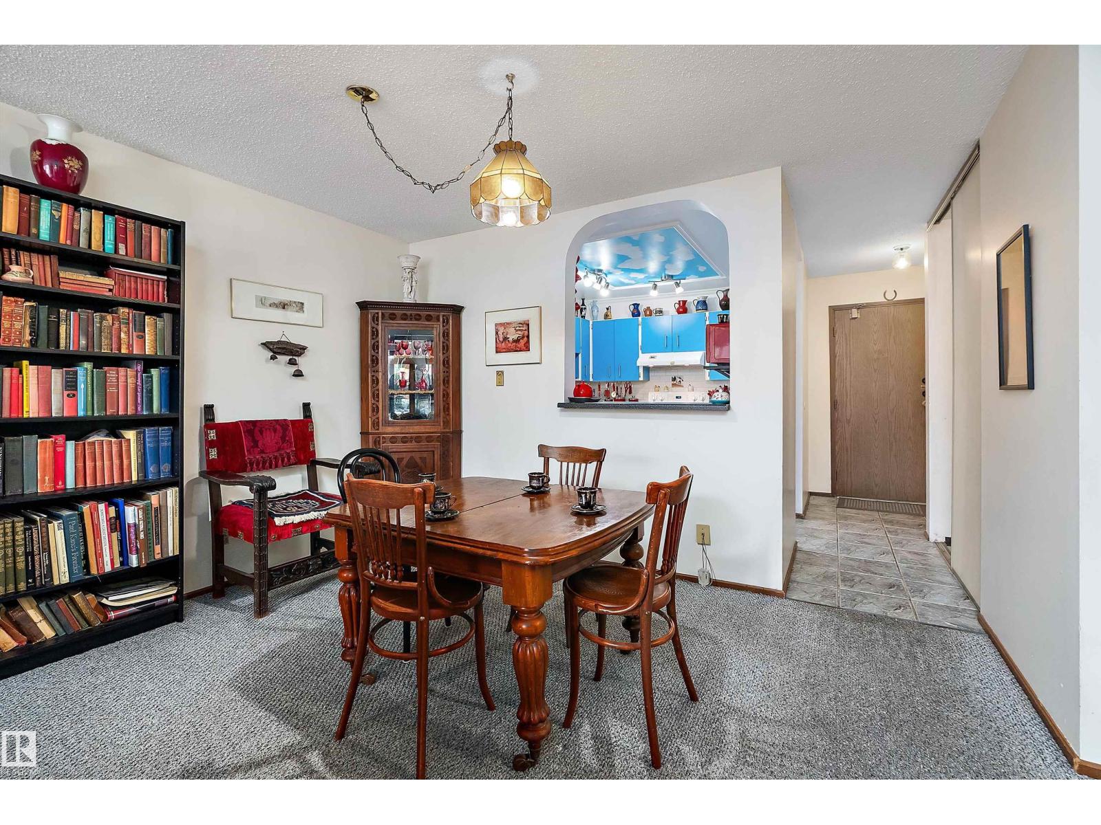 #401 10335 118 ST NW, Edmonton