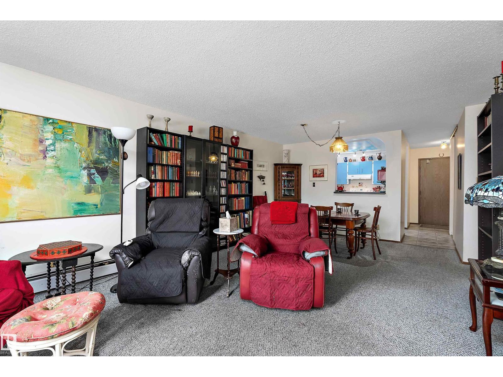 #401 10335 118 ST NW, Edmonton