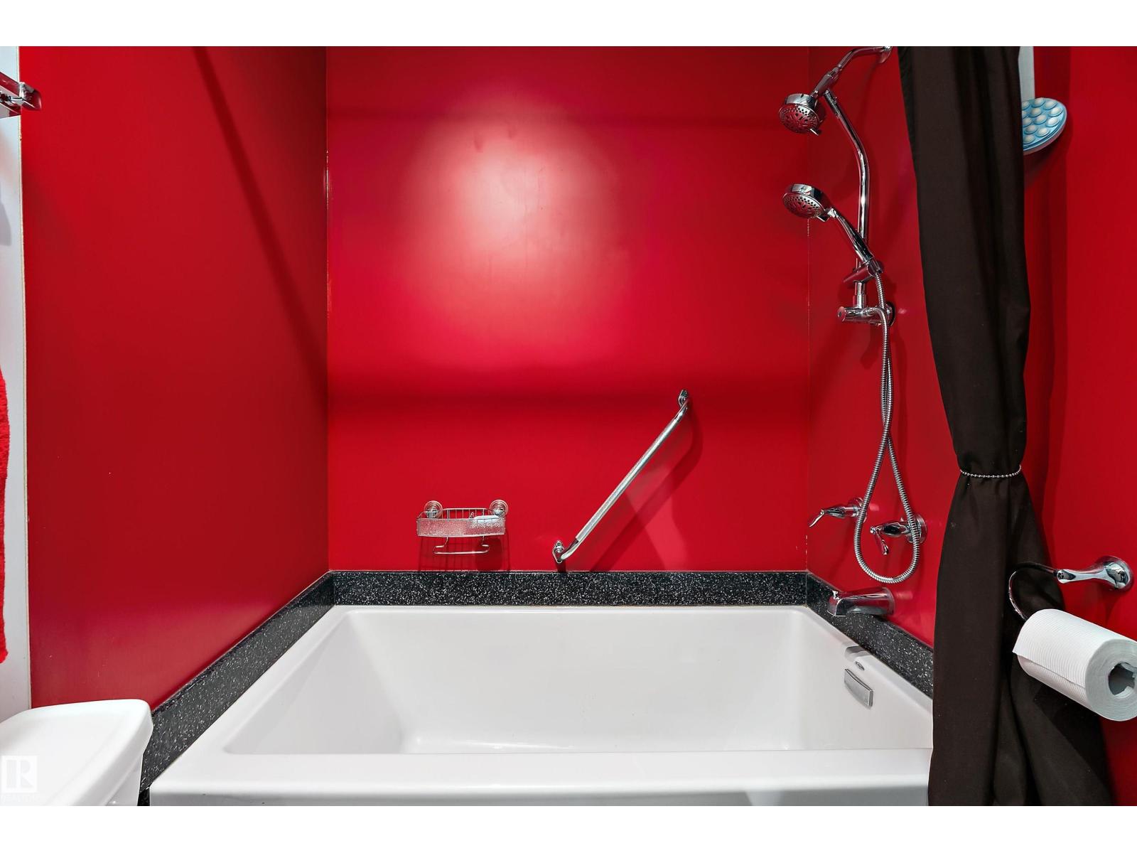 #401 10335 118 ST NW - 24