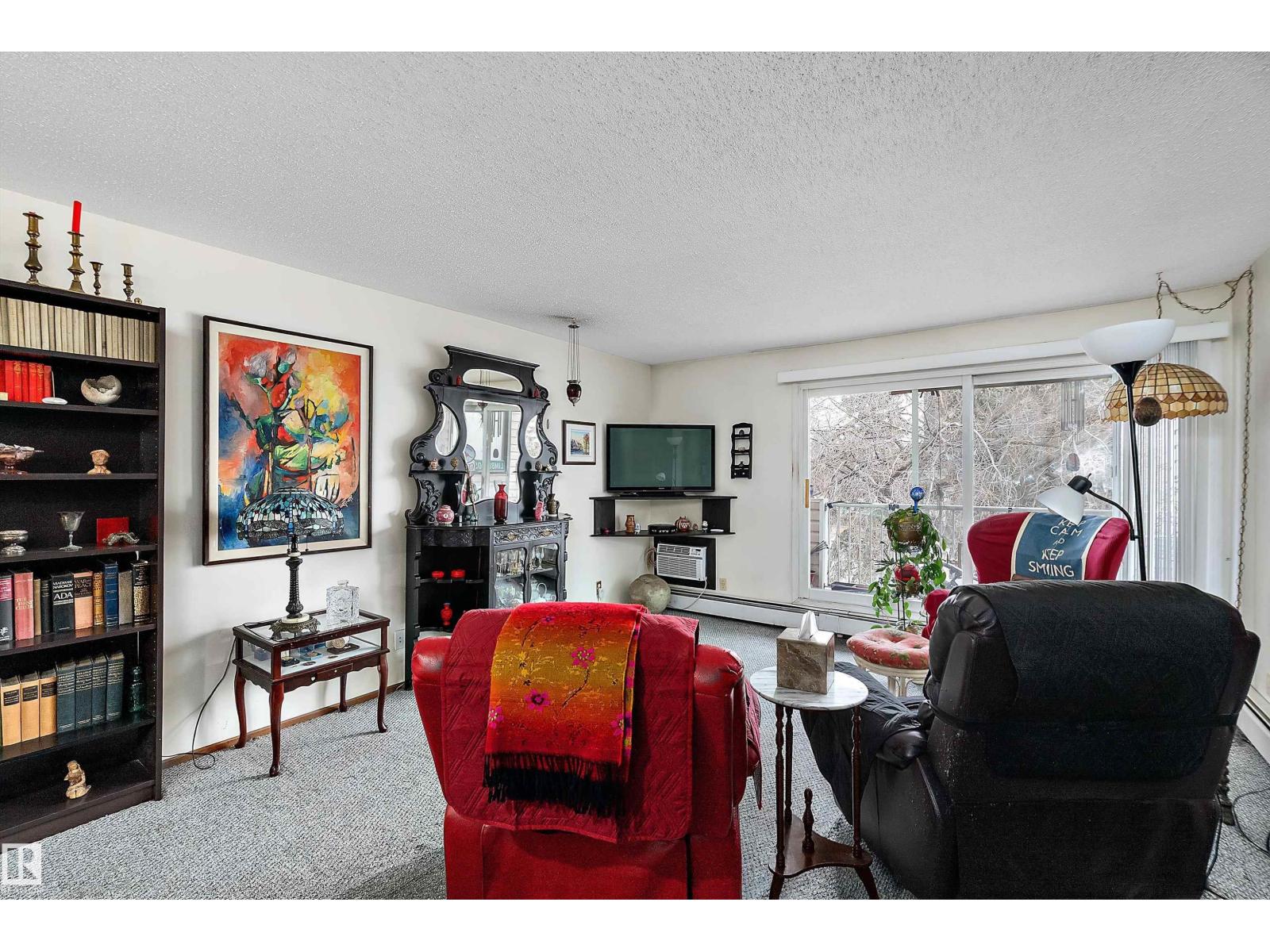 #401 10335 118 ST NW, Edmonton