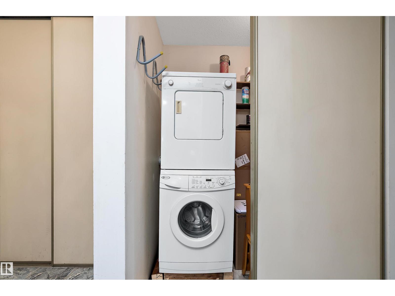 #401 10335 118 ST NW, Edmonton