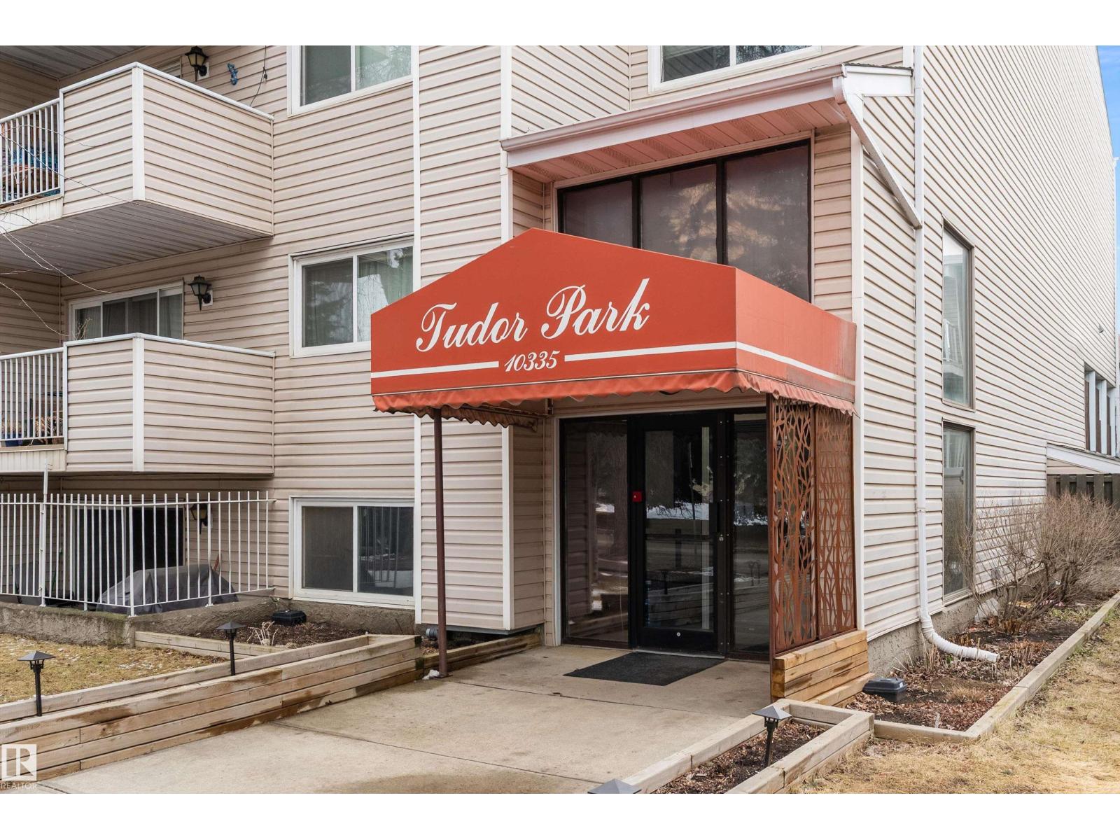 #401 10335 118 ST NW, Edmonton