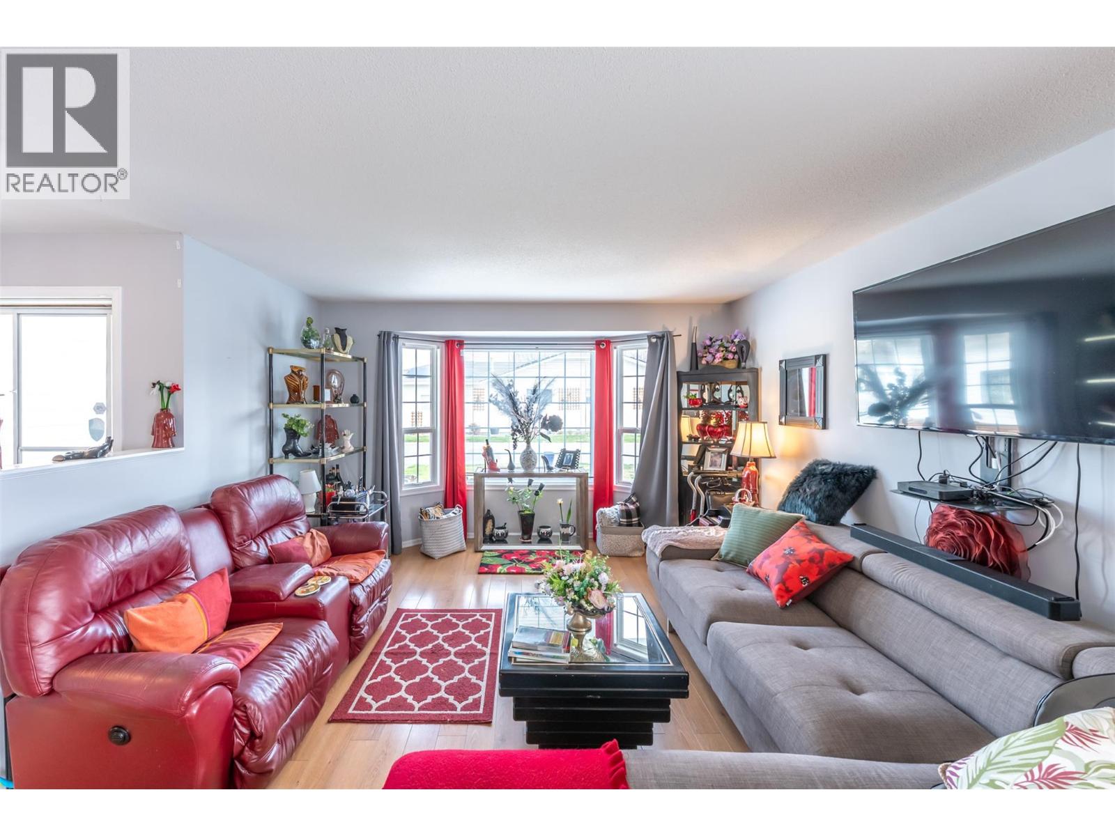 322 FALCON DRIVE - 4