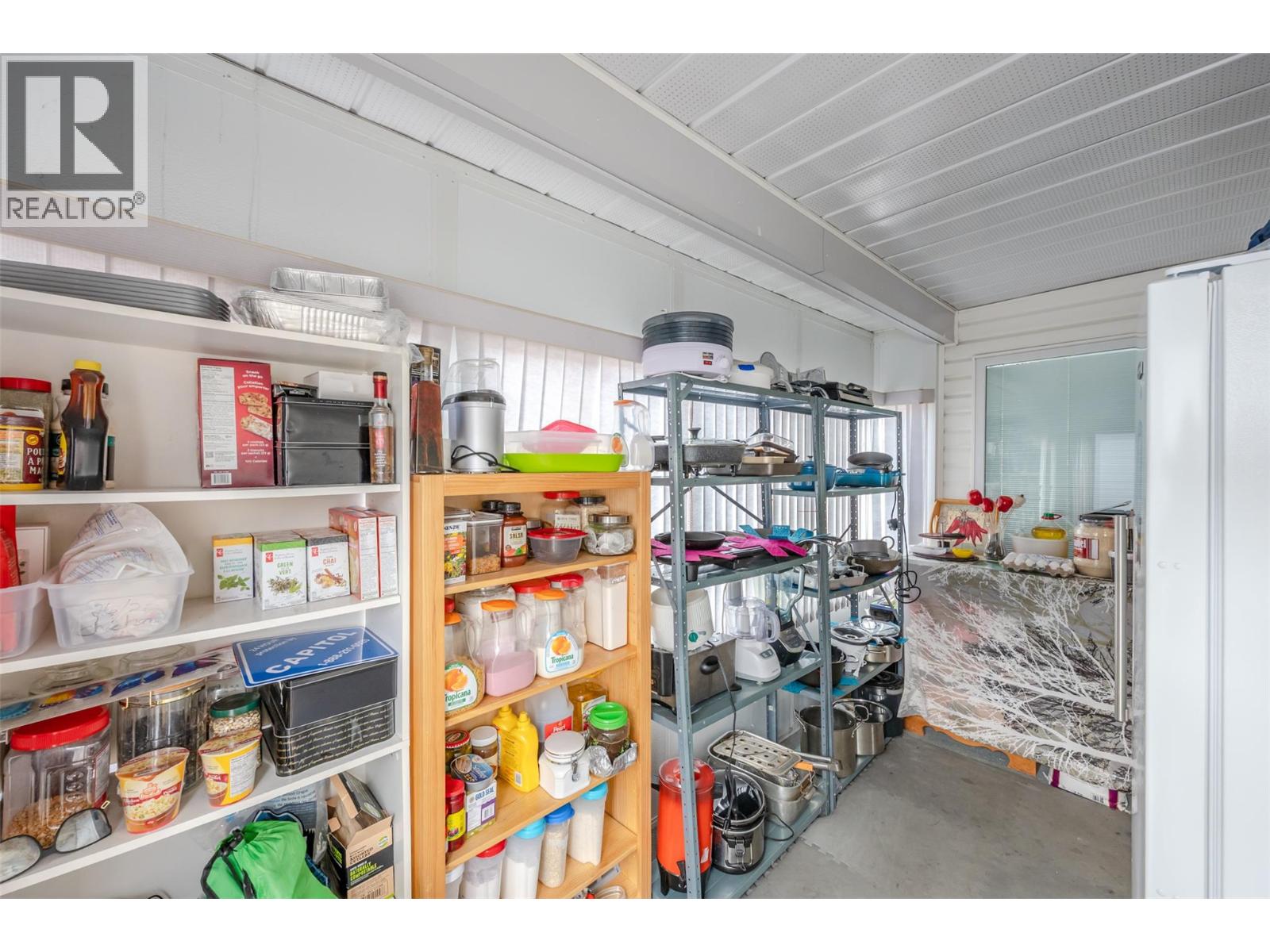 322 FALCON DRIVE - 13