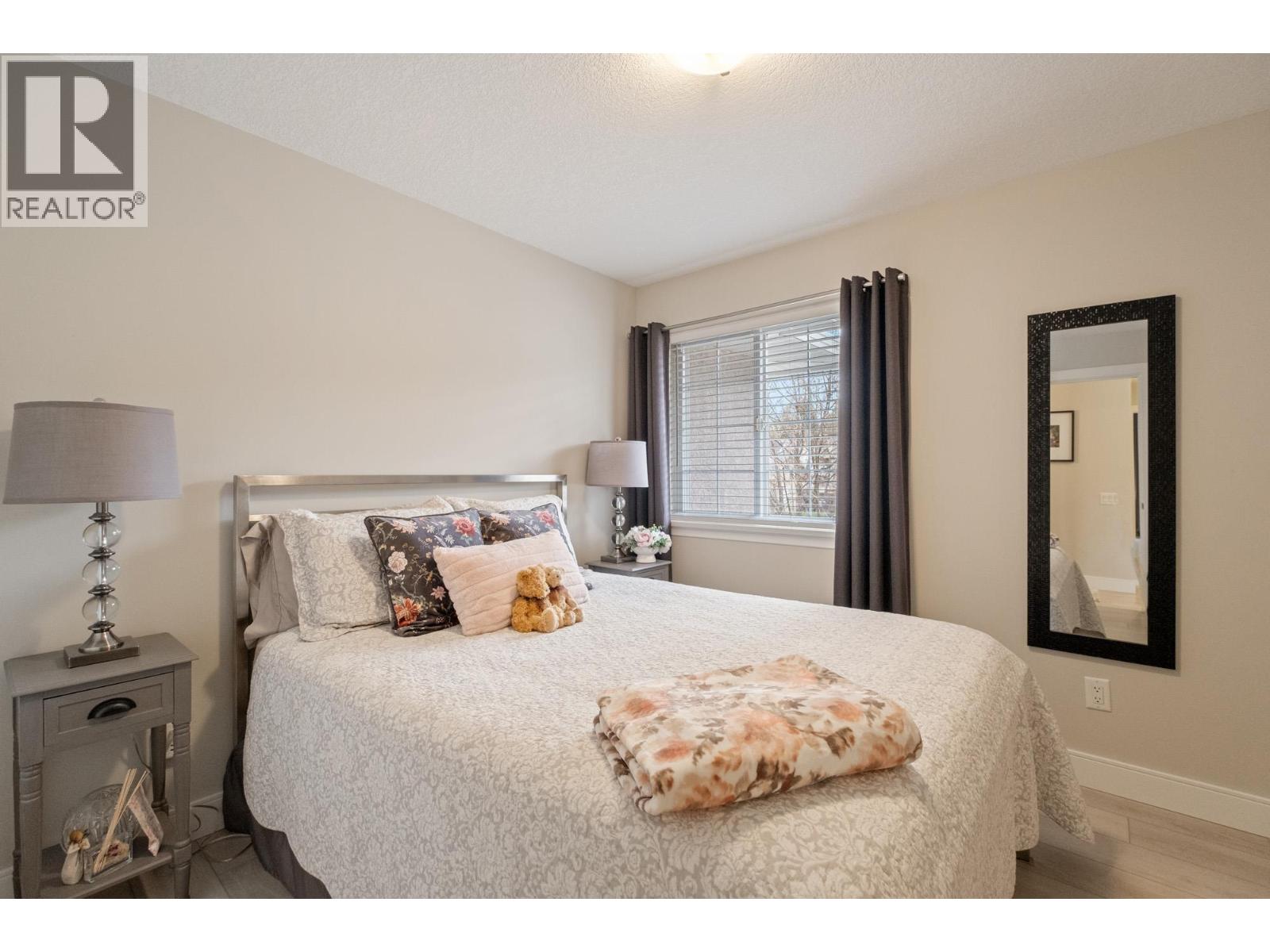  393 Rio Drive South, Kelowna