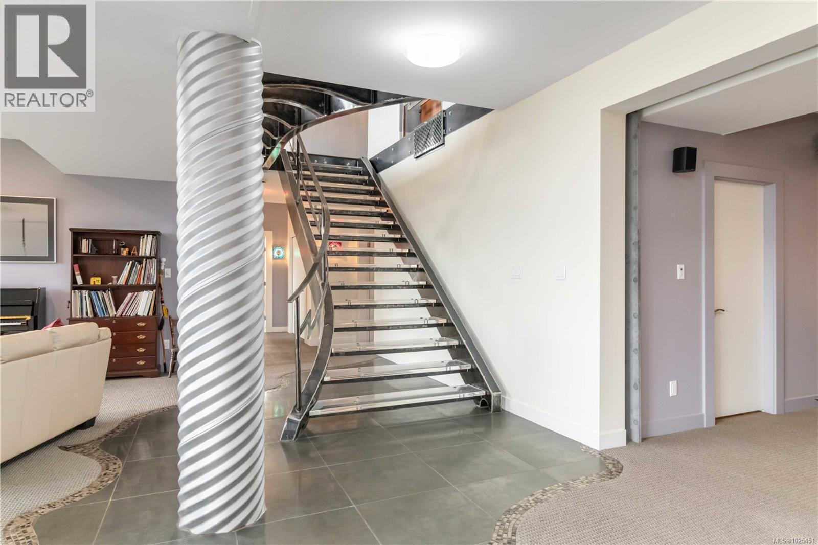 532 Sentinel Dr, Mill Bay