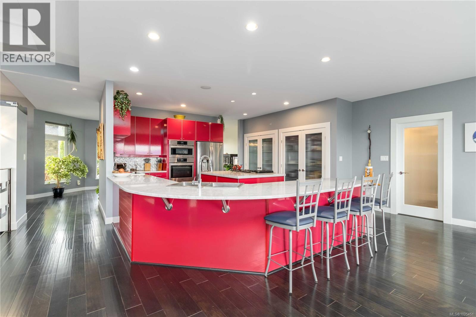 532 Sentinel Dr, Mill Bay