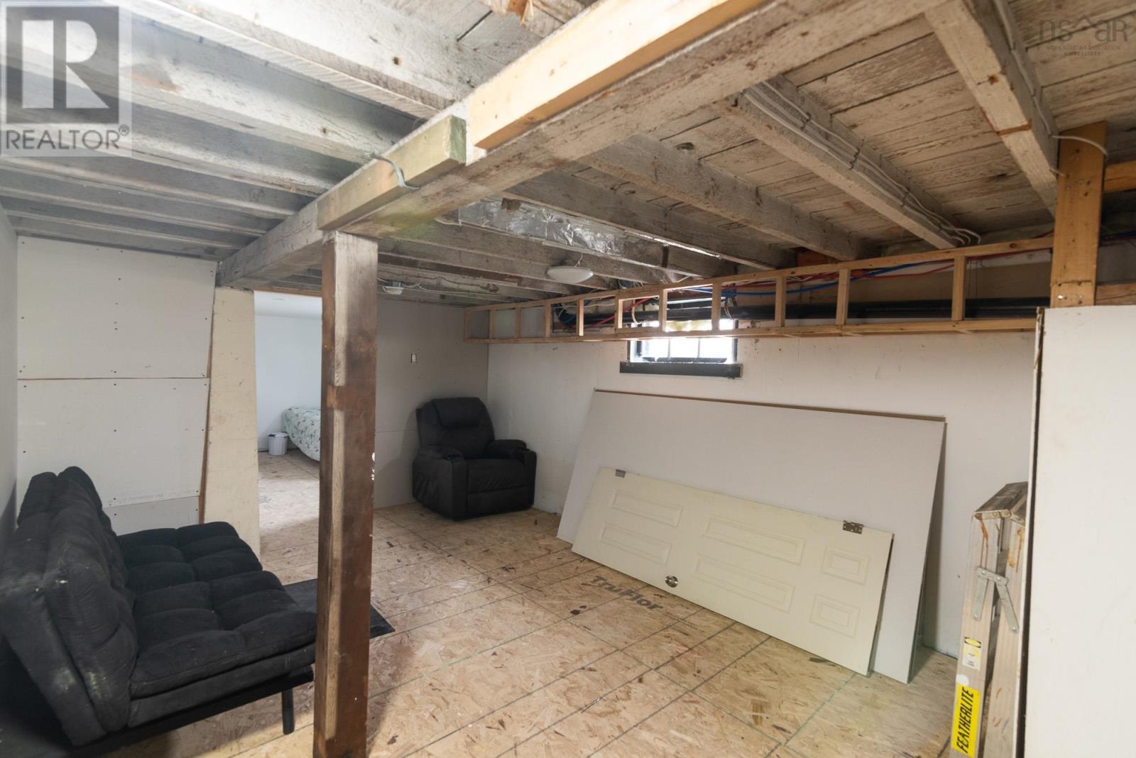 Property 27 of 39 of 37 Morris Street