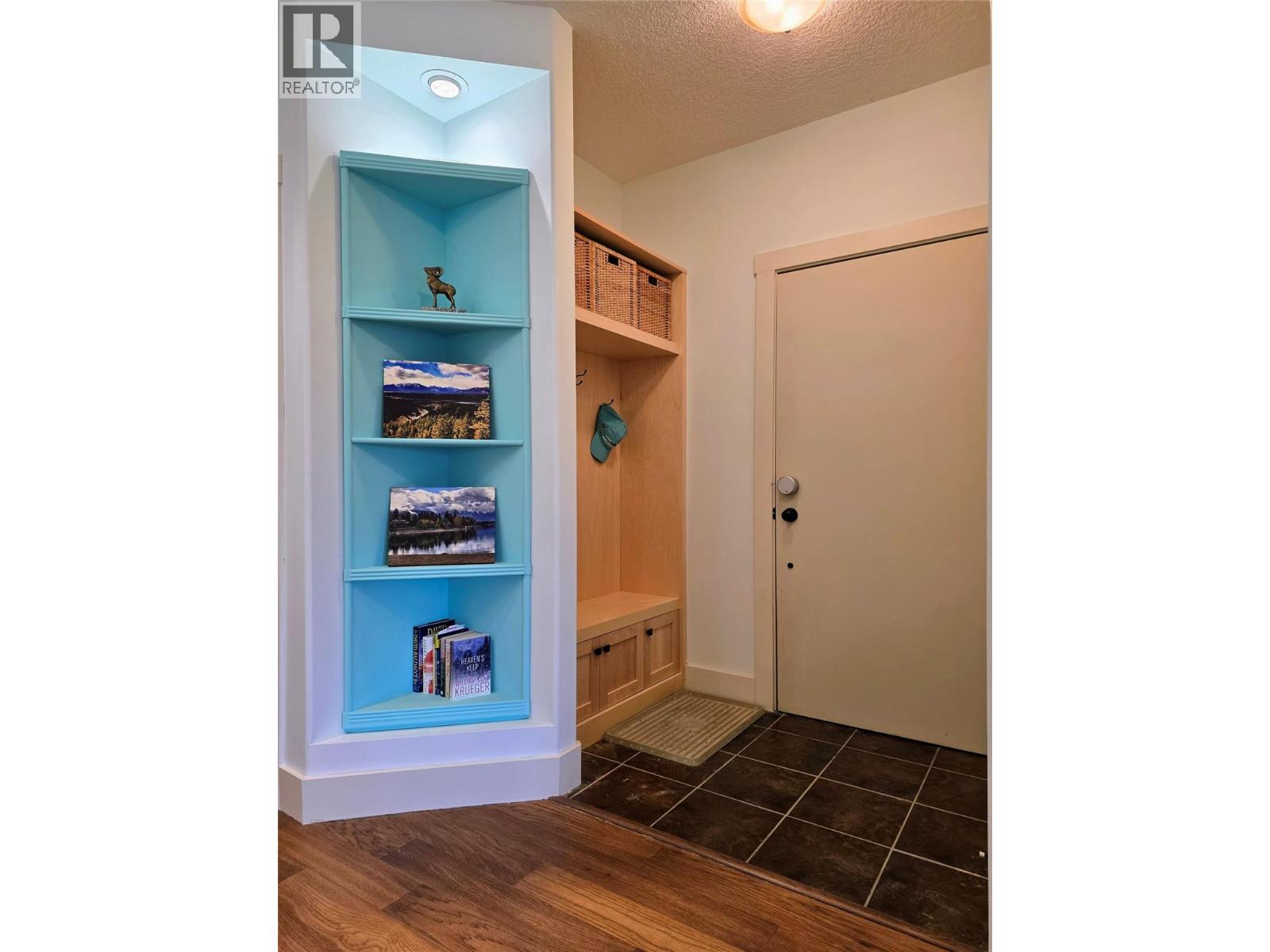 #502 7337 Prospector Avenue - 10