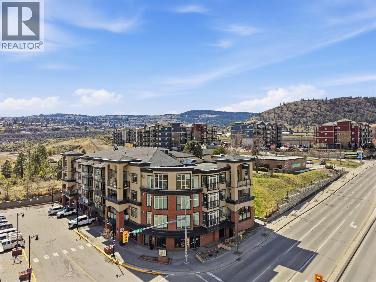 #404 795 MCGILL ROAD - 26