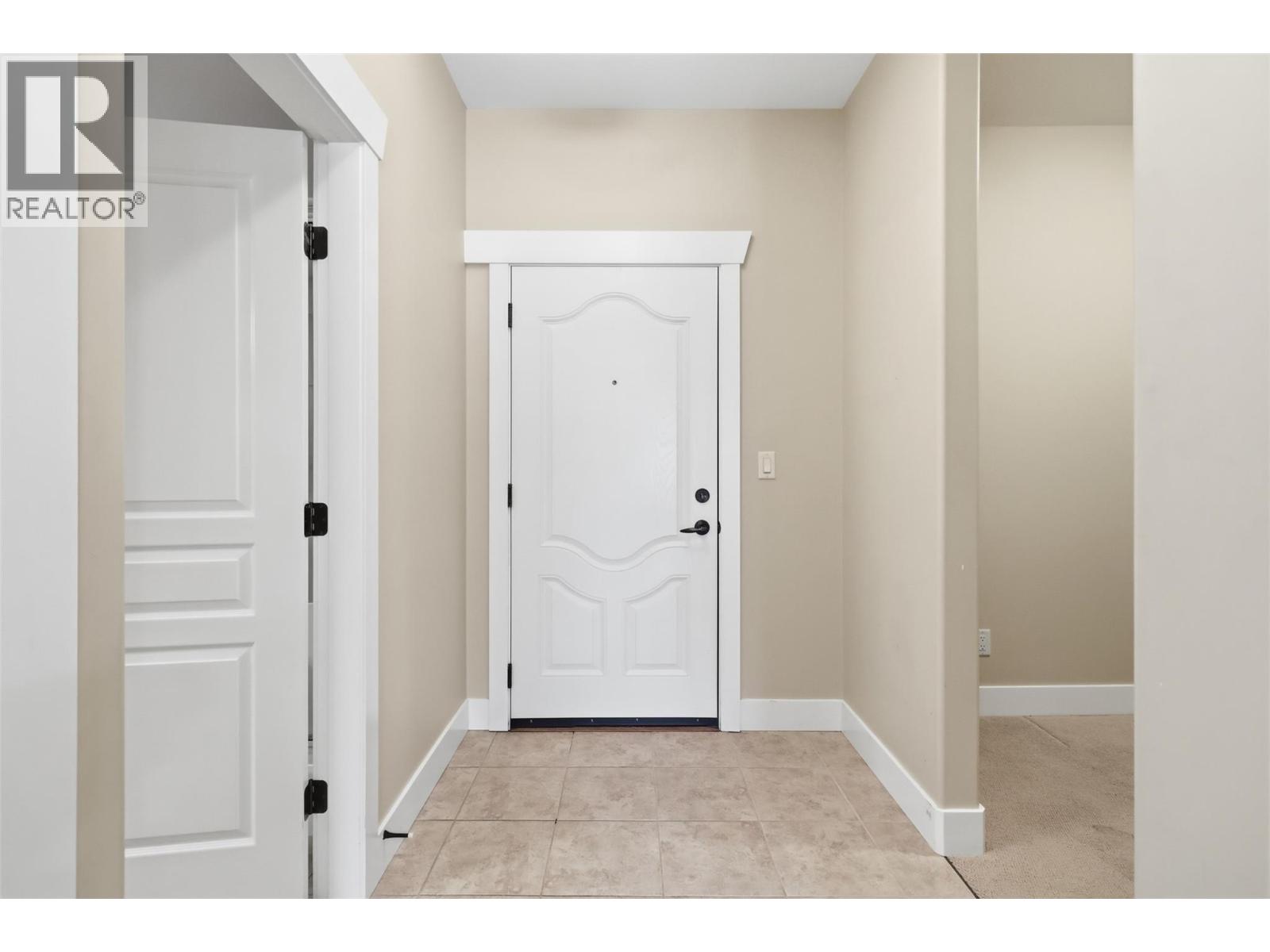 #404 795 MCGILL ROAD - Image 3