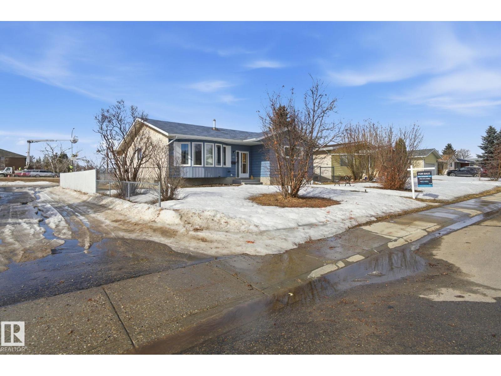 82 Windermere DR, Spruce Grove