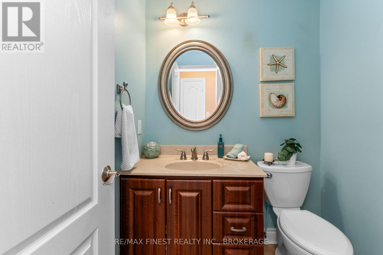 121 HICKORY LANE - 18