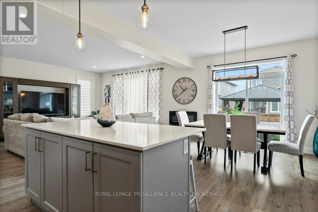 103 PEARCE STREET - 17