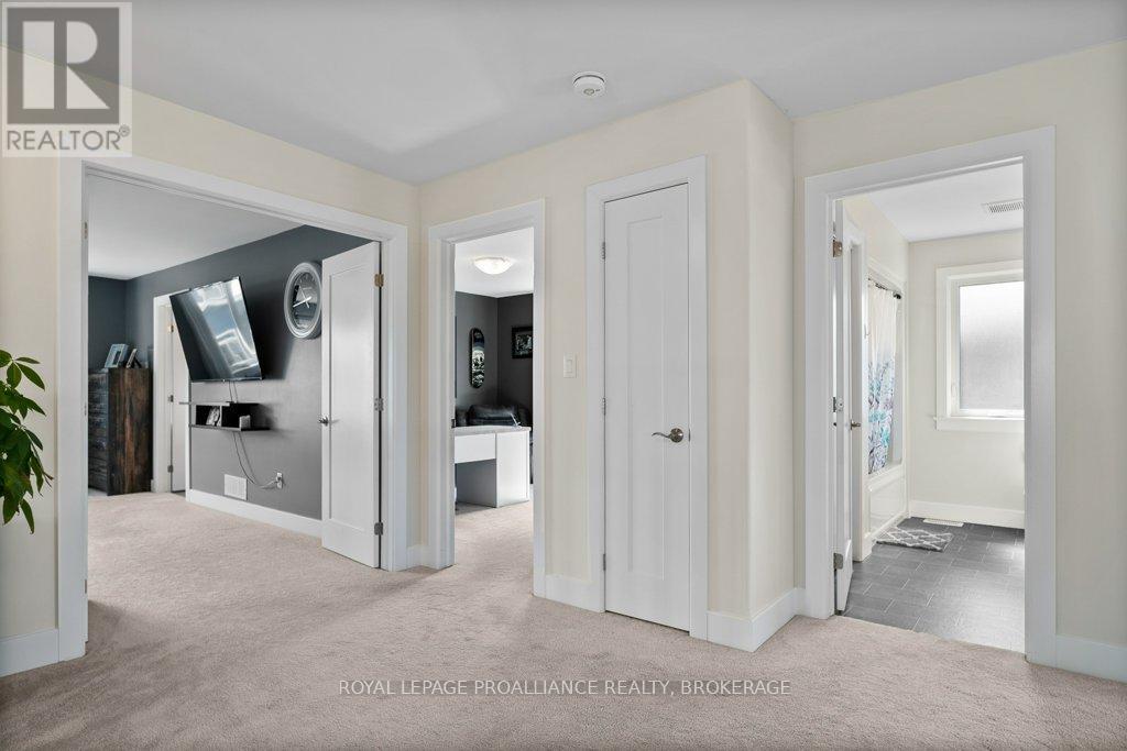 103 PEARCE STREET - 21