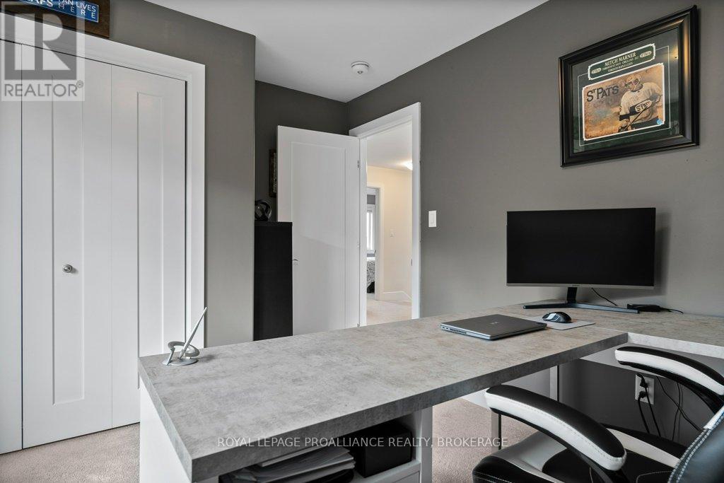 103 PEARCE STREET - 28