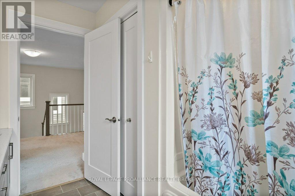 103 PEARCE STREET - 30