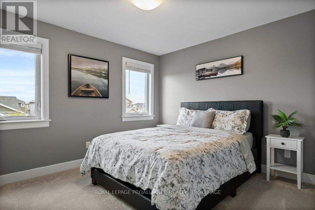 103 PEARCE STREET - 33