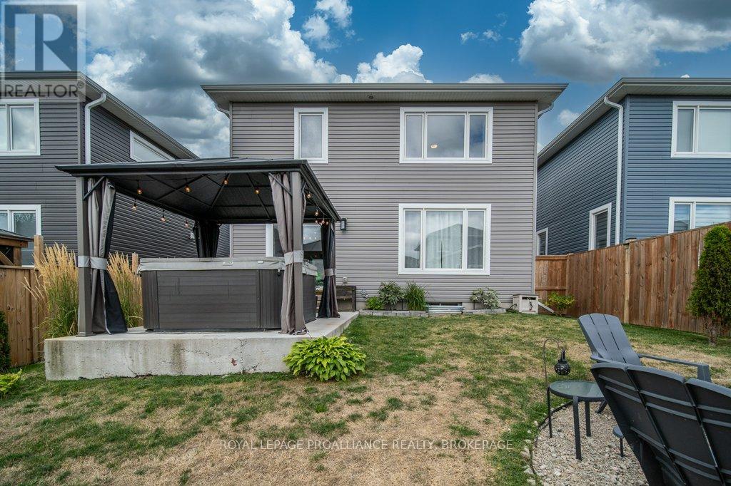 103 PEARCE STREET - 41