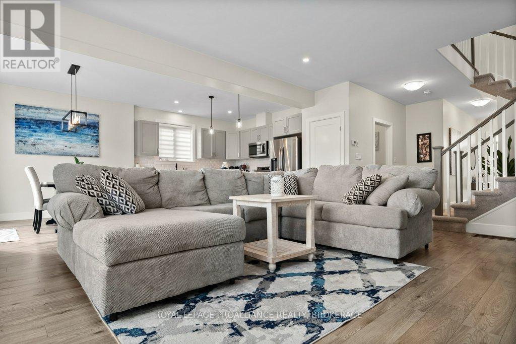 103 PEARCE STREET - 9