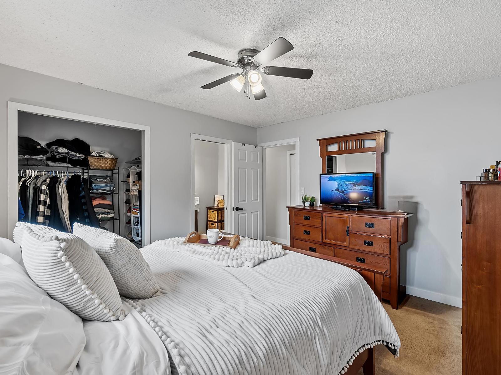 4552 200A STREET, Langley