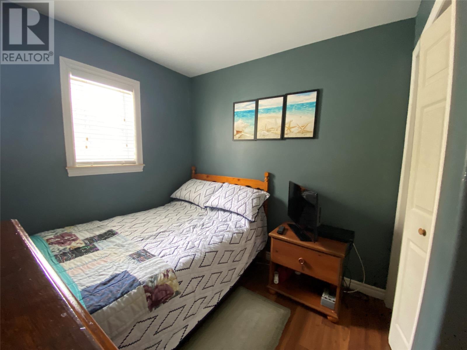 5 Snow's Pond Road - 18